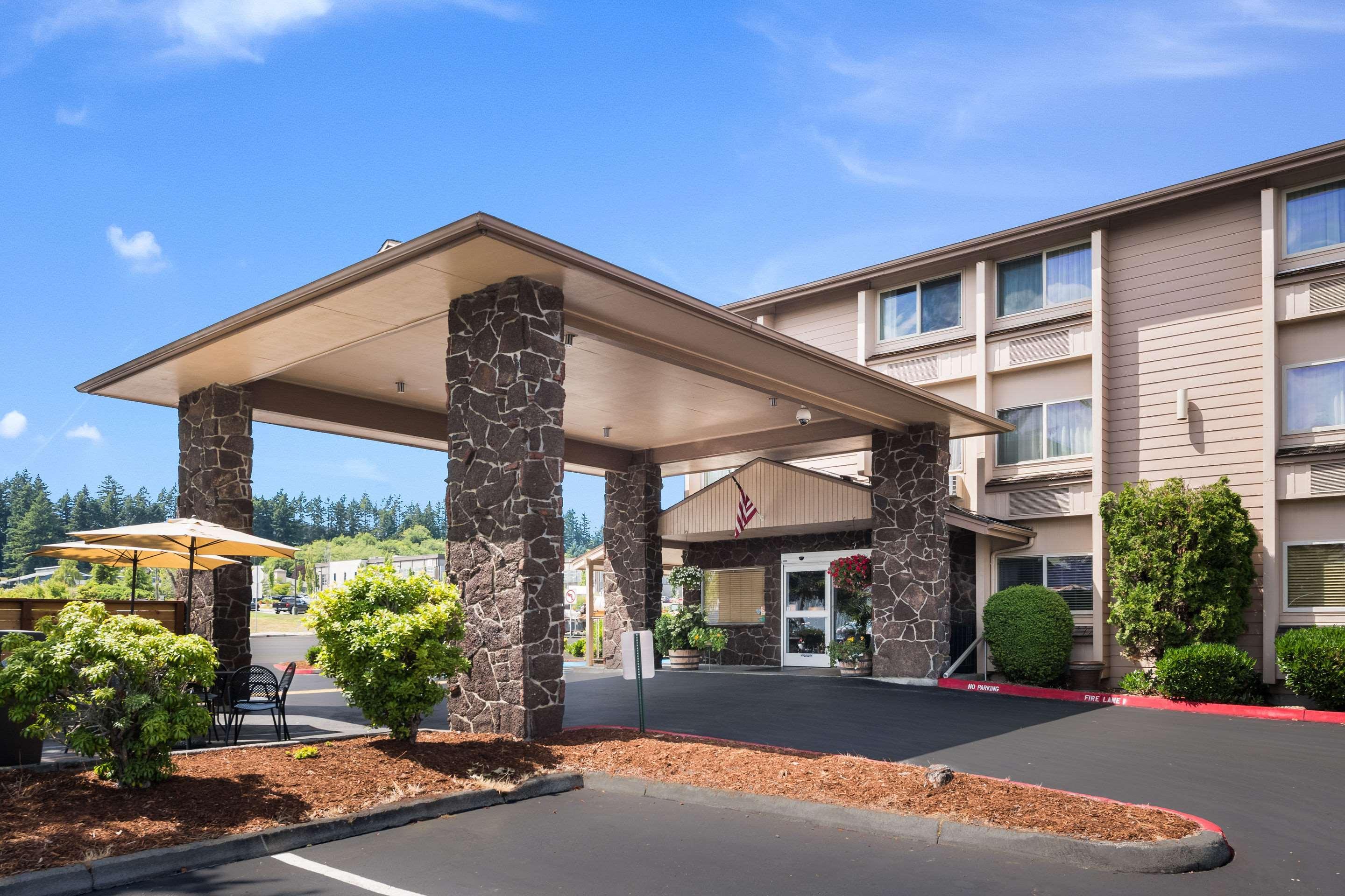 Quality Inn & Suites Silverdale Bangor-Keyport Exterior foto