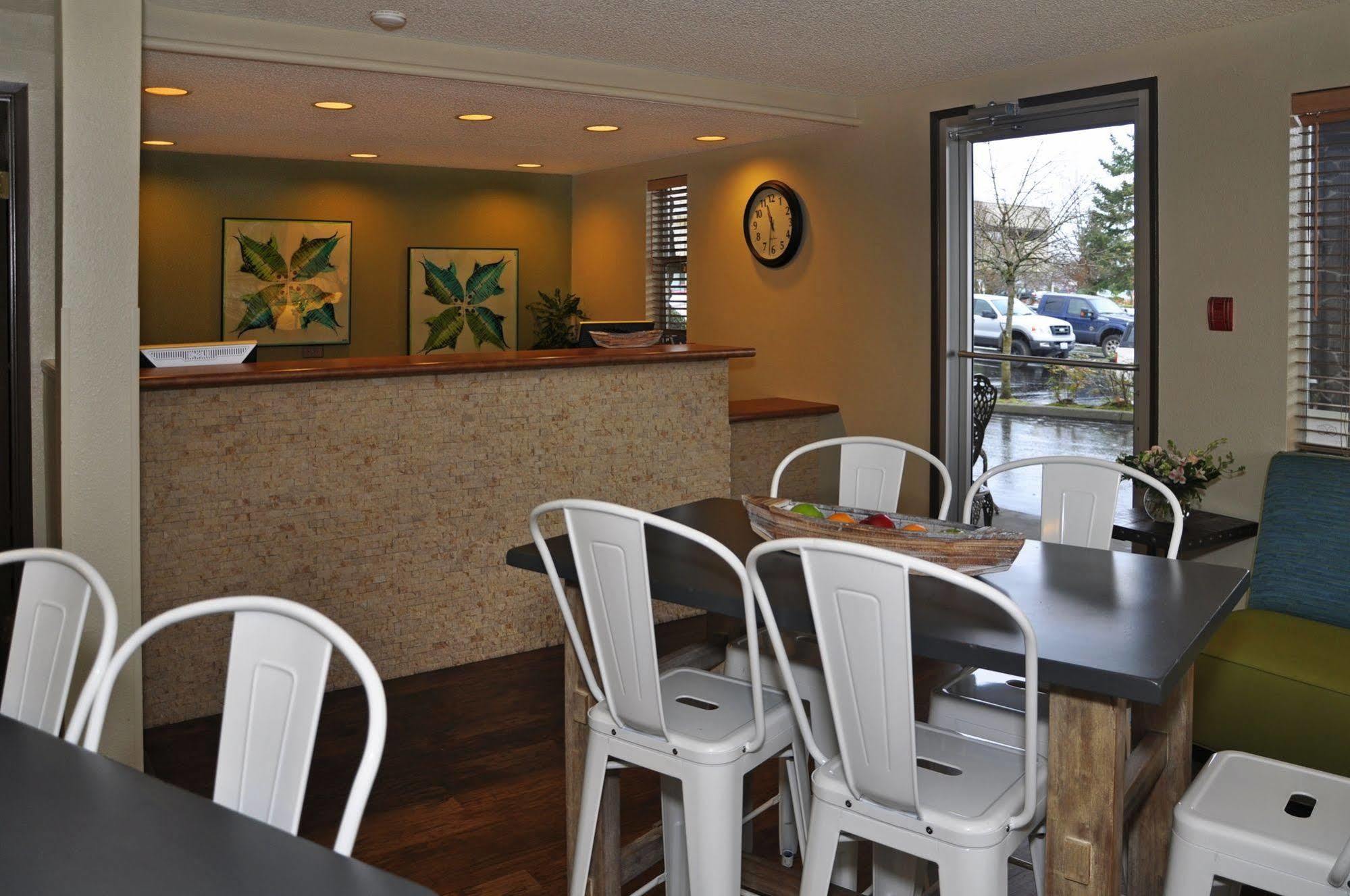 Quality Inn & Suites Silverdale Bangor-Keyport Exterior foto