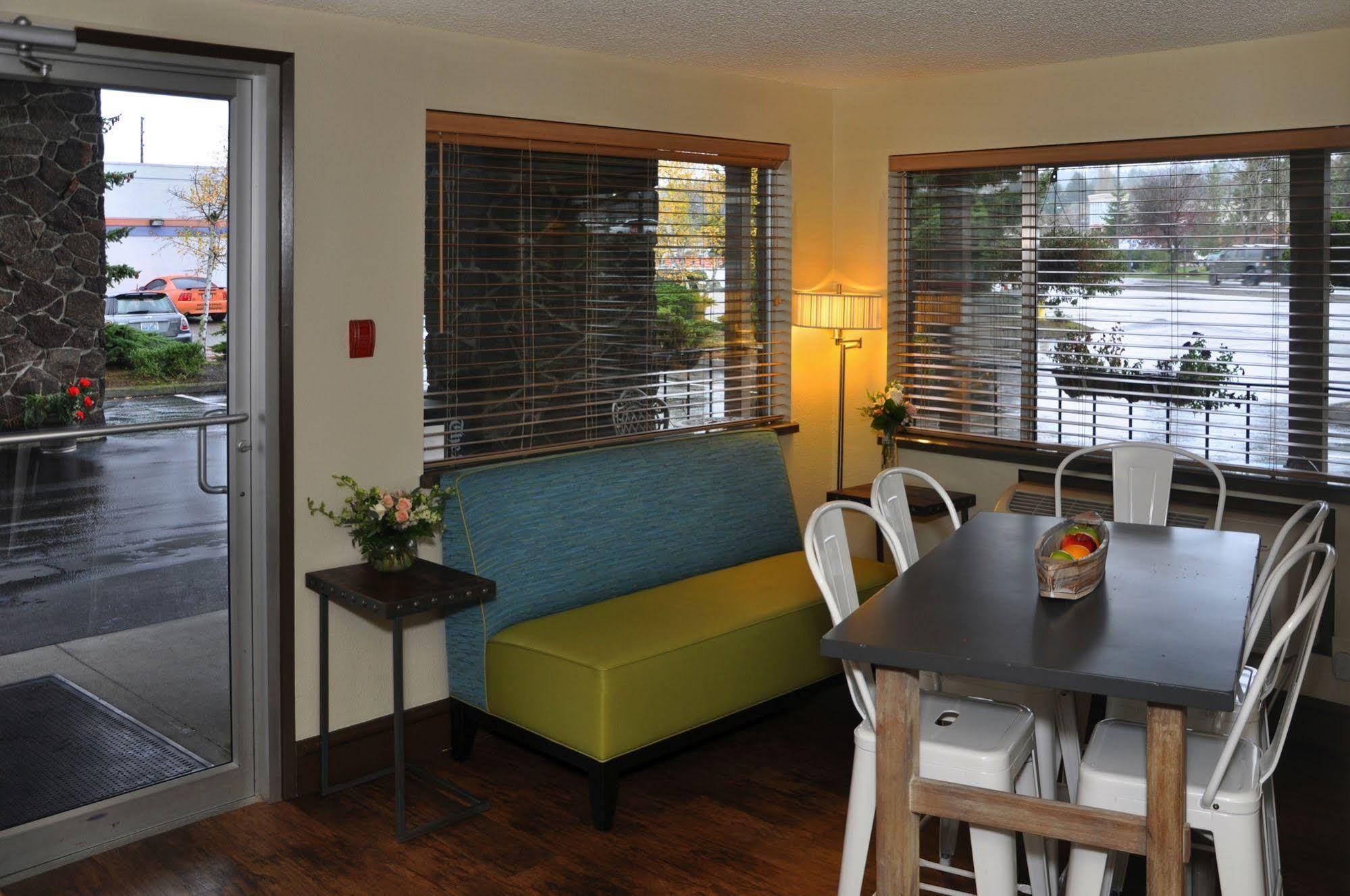 Quality Inn & Suites Silverdale Bangor-Keyport Exterior foto